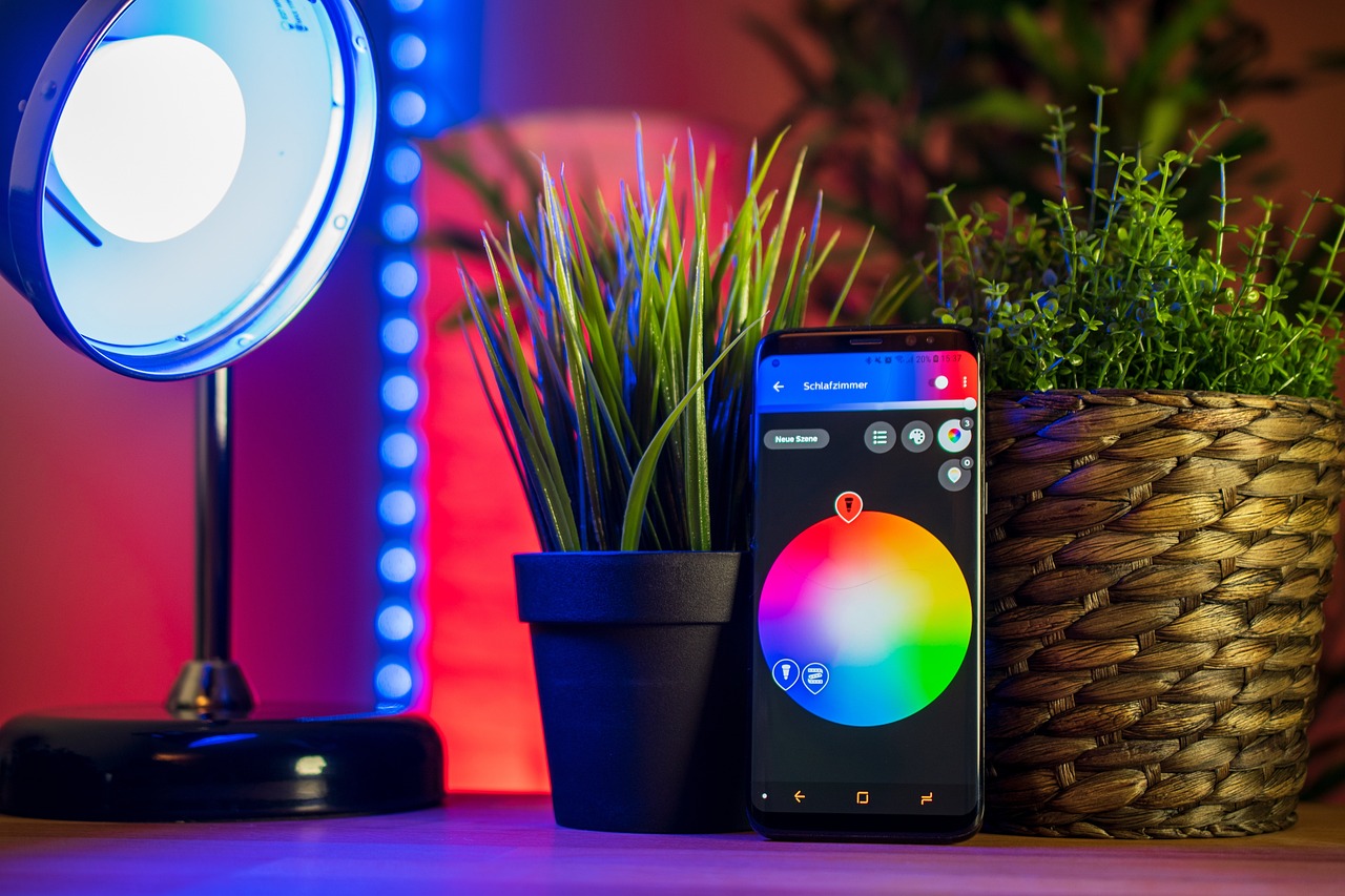 entdecken sie innovative smart home systeme für mehr komfort, sicherheit und energieeffizienz in ihrem zuhause. vergleichen sie die besten lösungen und finden sie das passende smart home system für ihre bedürfnisse.